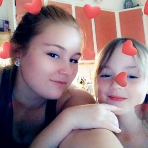 Meet your Posher, Faith